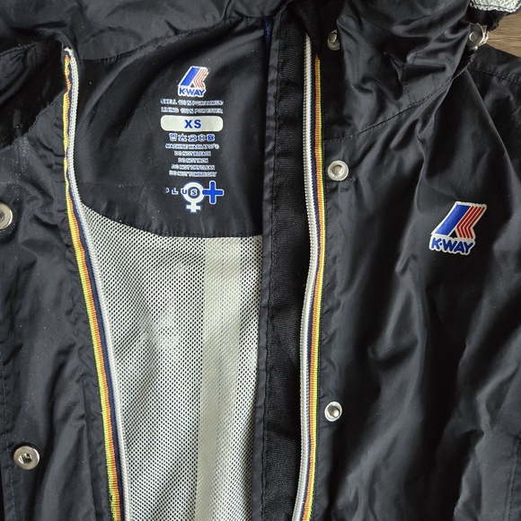 (XS) K-Way windbreaker - Picture 4 of 8